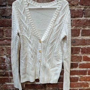 Gap Cream Cable Knit Sweater